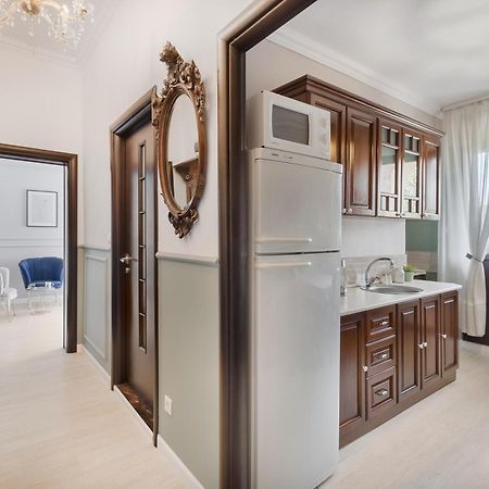 Moonlight Central Apartments Oradea Extérieur photo